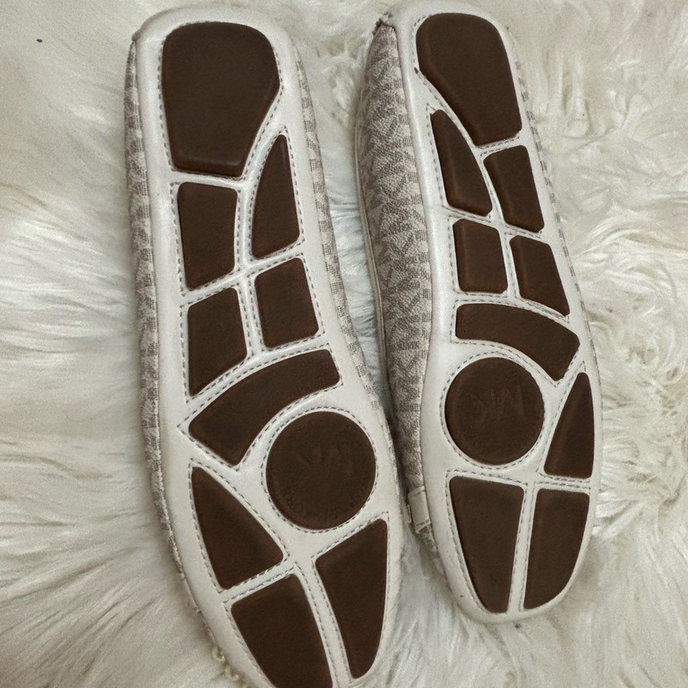 Michael Kors Monogram Cream and Gold Loafers - Picture 7 of 7